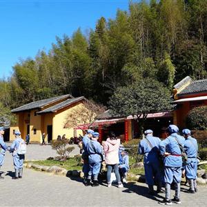 鹏云公司井冈山旅游留念5